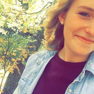 Meet your Posher, Taeya